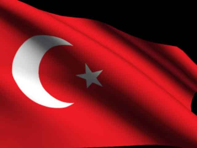 Turkija griežtina kriptovaliutų nuostatus, nes Turkish Lira ir toliau nuvertina