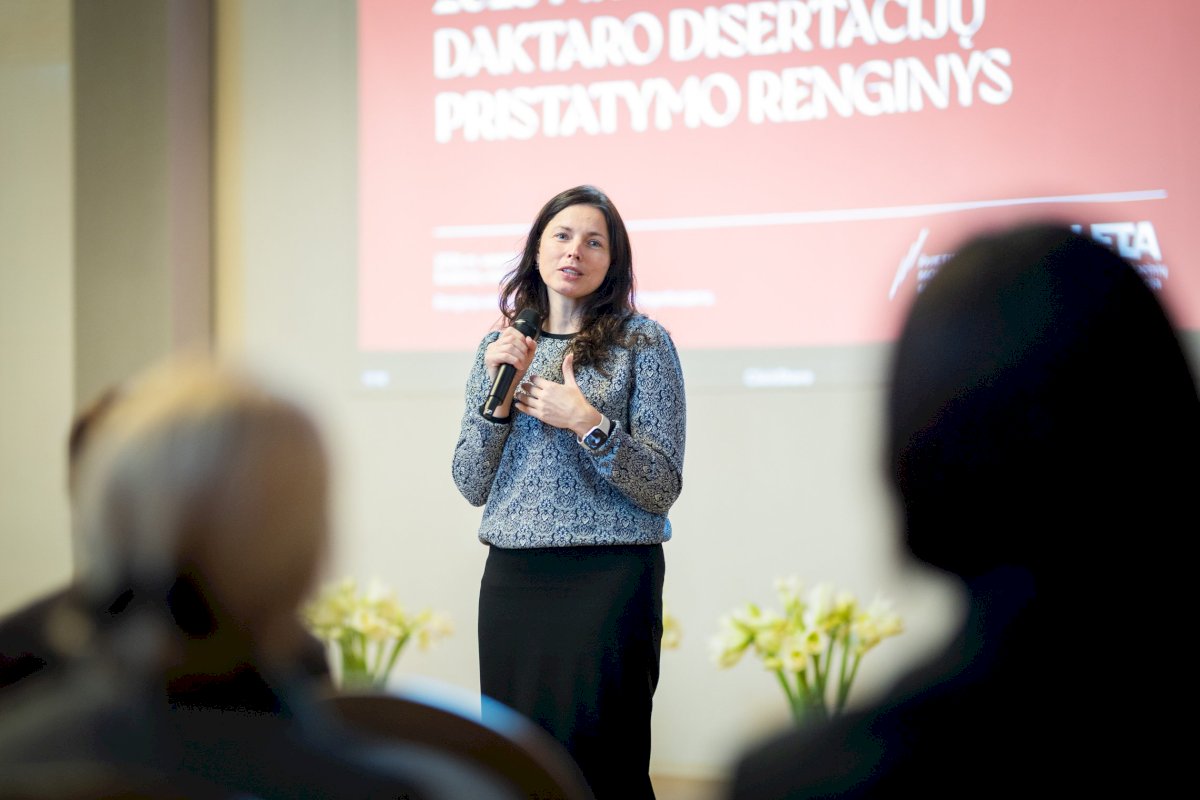 Švietimo, mokslo ir sporto ministerijoje pristatytos naujausios edukologijos mokslų disertacijos