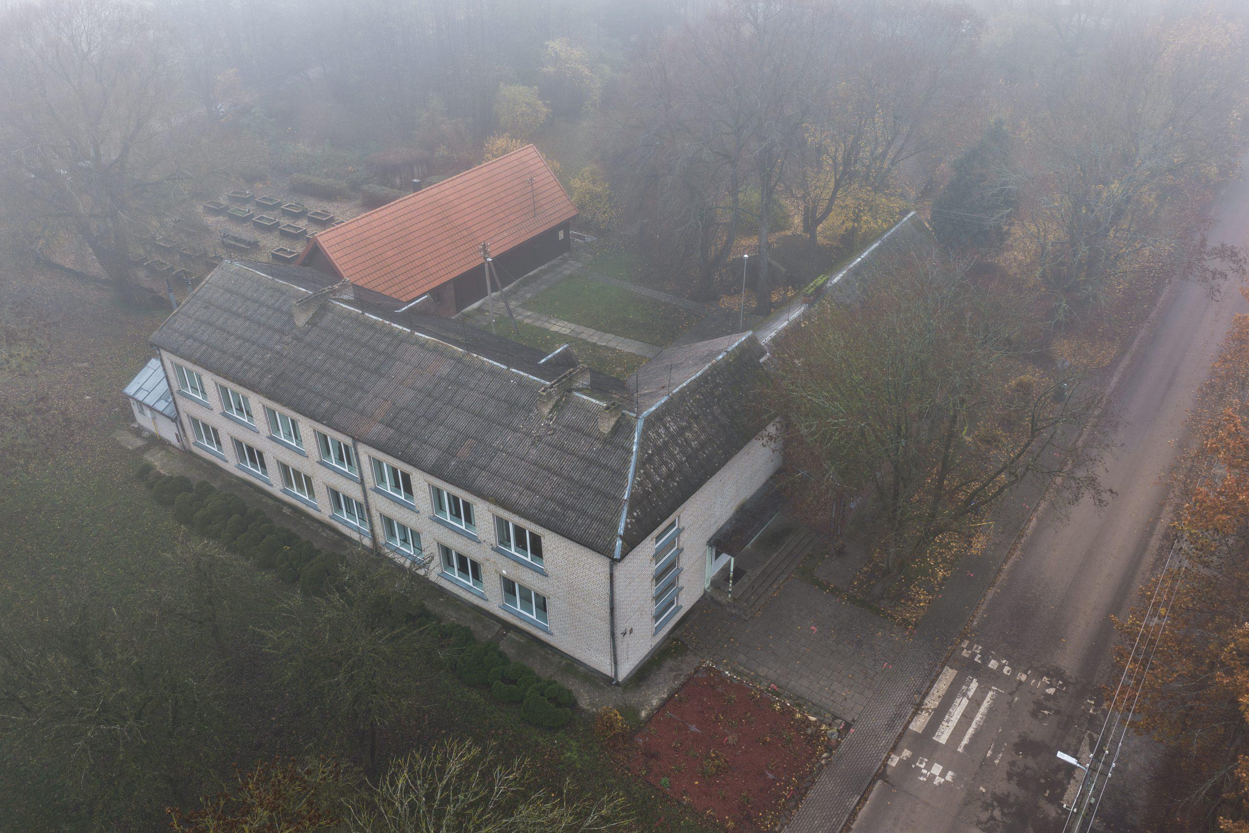 Naujam gyvenimui bus prikeltas Drevernos mokyklos pastatas – jau paskelbtas konkursas darbams